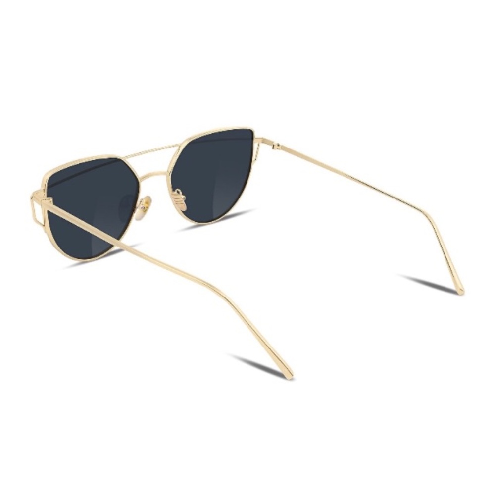 Gold Frame Cat Eye Statement Aviator Sunglasses - Picture 4 of 4